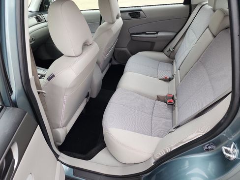 Used 2012 Subaru Forester 2.5X AWD/4WD image 10