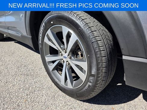 Used 2020 Ford Explorer Platinum w/ Premium Technology Package image 7