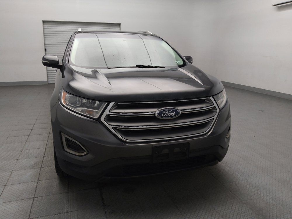 Used 2018 Ford Edge Titanium w/ Technology Package FWD image 14
