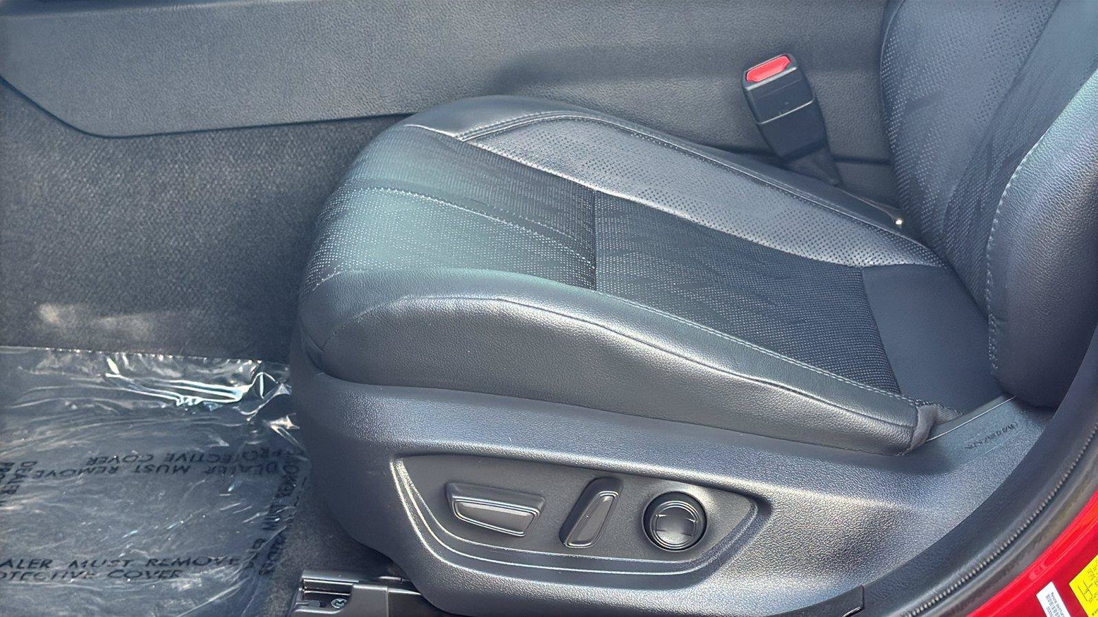 Used 2025 Toyota Camry XSE FWD image 28