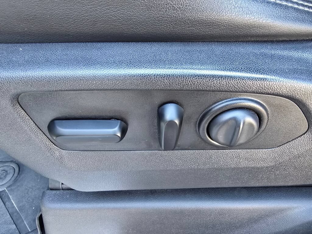 Used 2021 Chevrolet Silverado 1500 High Country AWD/4WD image 20