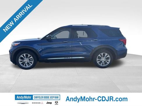 Used 2021 Ford Explorer Limited w/ Equipment Group 301A AWD/4WD image 4