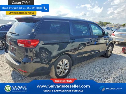 Used 2016 Kia Sedona LX FWD image 4