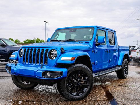 Used 2022 Jeep Gladiator Overland AWD/4WD image 1