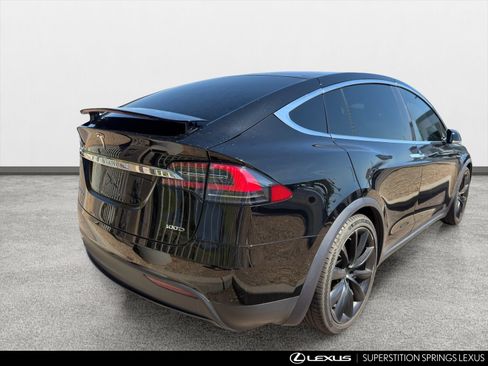 Used 2019 Tesla Model X Long Range AWD/4WD image 4
