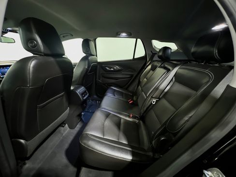 Used 2022 GMC Terrain SLT AWD/4WD image 16