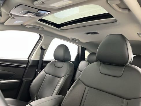 Used 2023 Hyundai Tucson SEL w/ Convenience Package image 7