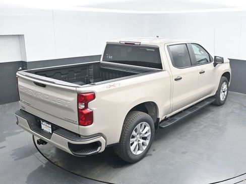 New 2026 Chevrolet Silverado 1500 Custom AWD/4WD image 35