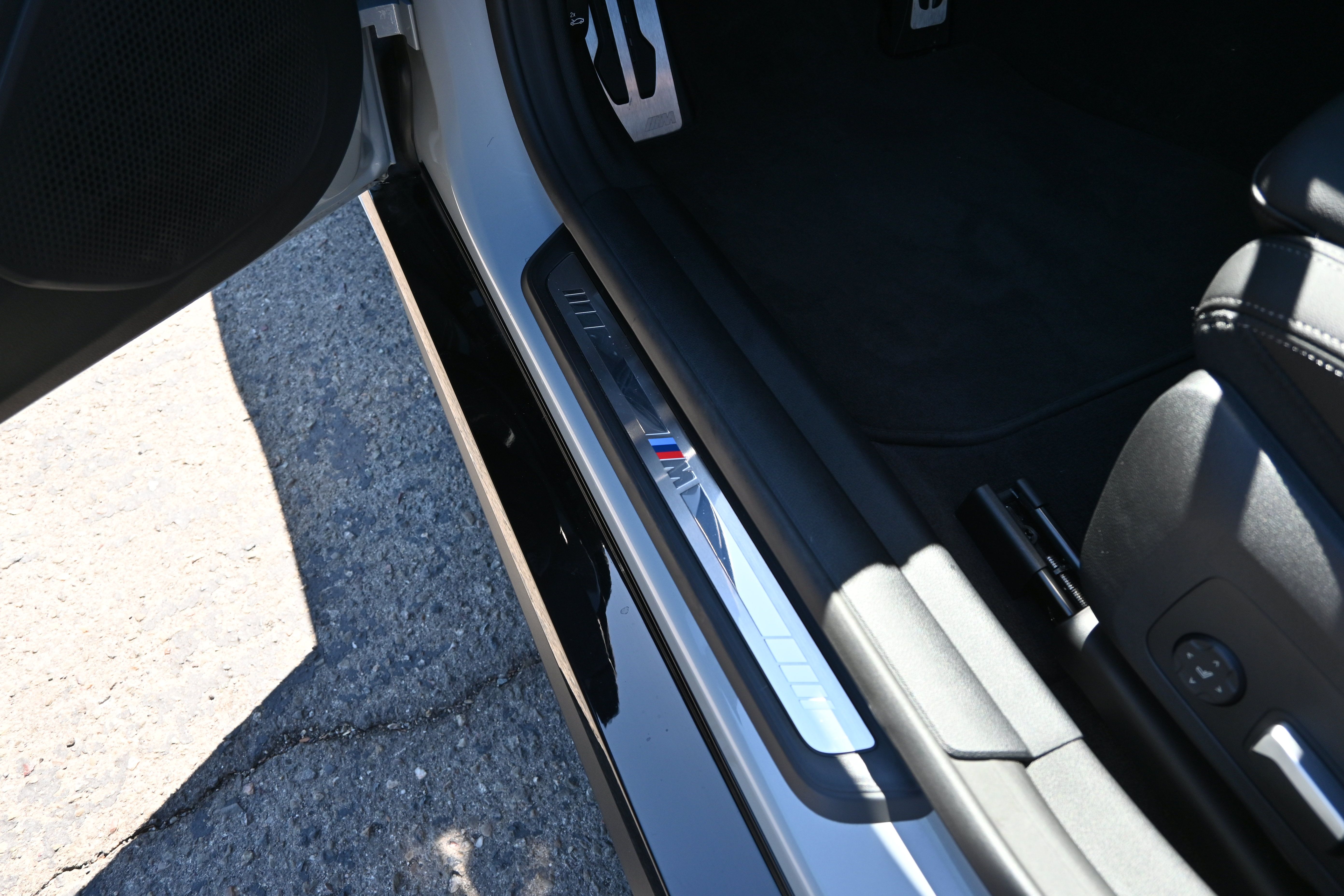 Used 2023 BMW i4 eDrive40 w/ M Sport Package RWD image 25