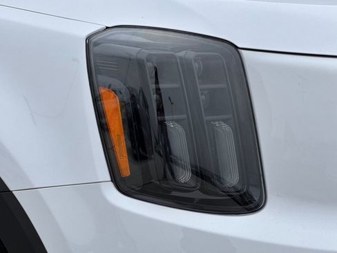 Used 2024 Kia Telluride EX X-Line image 10