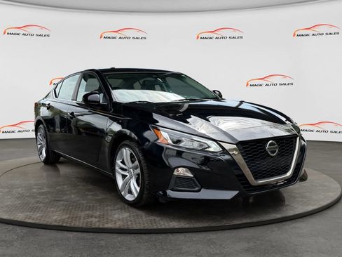 Used 2020 Nissan Altima 2.5 SR FWD image 5