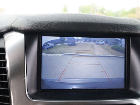 Used 2018 Chevrolet Tahoe LS w/ Enhanced Driver Alert Package image 23