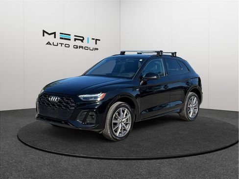 Used 2022 Audi Q5 e Prestige w/ Prestige Package AWD/4WD image 4