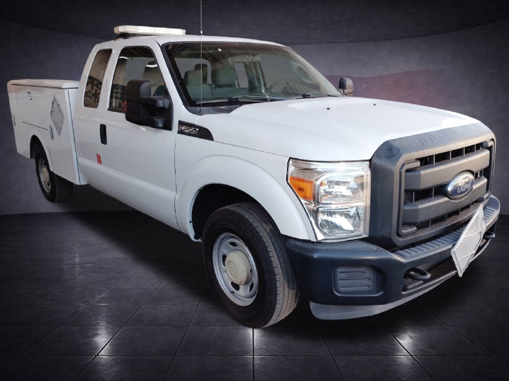 Used 2016 Ford F250 XL w/ Power Equipment Group RWD image 7