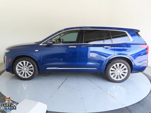 Used 2025 Cadillac XT6 Premium Luxury w/ Technology Package FWD image 7