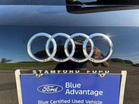 Used 2021 Audi Q3 2.0T Premium w/ Convenience Package AWD/4WD image 38