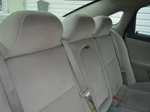 Used 2007 Chevrolet Impala LT FWD image 20