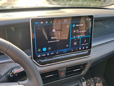 New 2026 Volkswagen Tiguan S image 8