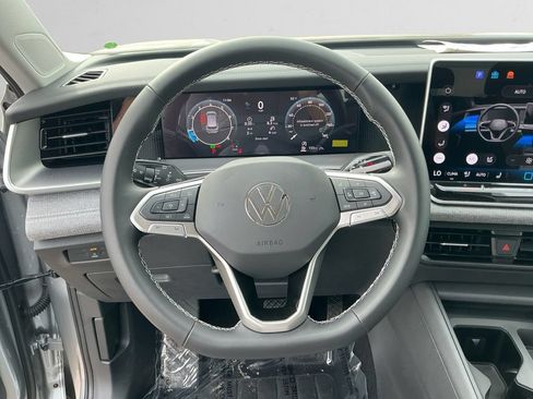 New 2026 Volkswagen Tiguan S AWD/4WD image 12