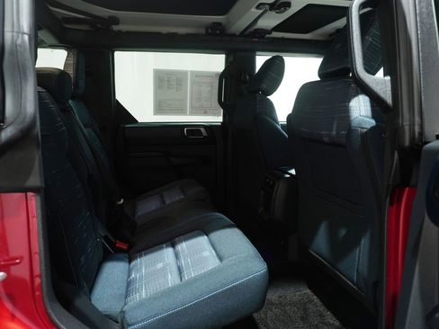 Used 2025 Ford Bronco Heritage Edition AWD/4WD image 15