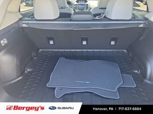 Certified 2022 Subaru Crosstrek 2.5i Limited w/ Moonroof Package 2 AWD/4WD image 14