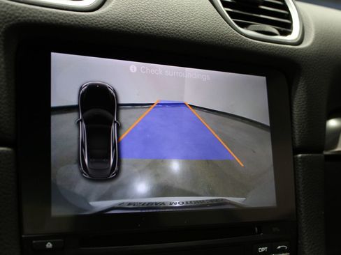 Used 2019 Porsche 718 Cayman image 27