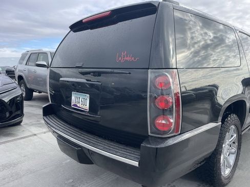 Used 2013 GMC Yukon XL Denali image 4