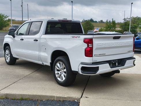 Used 2023 Chevrolet Silverado 1500 Custom AWD/4WD image 16