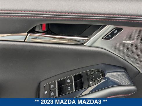 Used 2023 MAZDA MAZDA3 s FWD image 11
