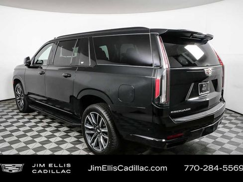 Used 2024 Cadillac Escalade ESV Sport image 30