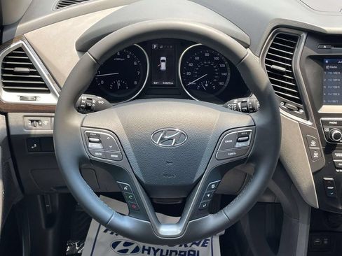 Used 2017 Hyundai Santa Fe Sport 2.0T FWD image 14