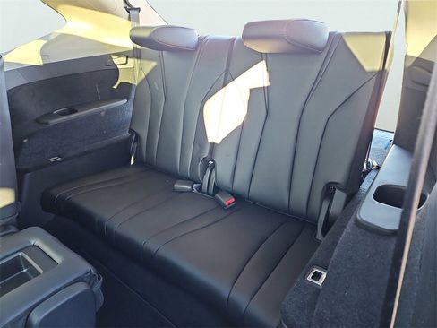 Used 2023 Acura MDX SH-AWD w/ Technology Package image 37