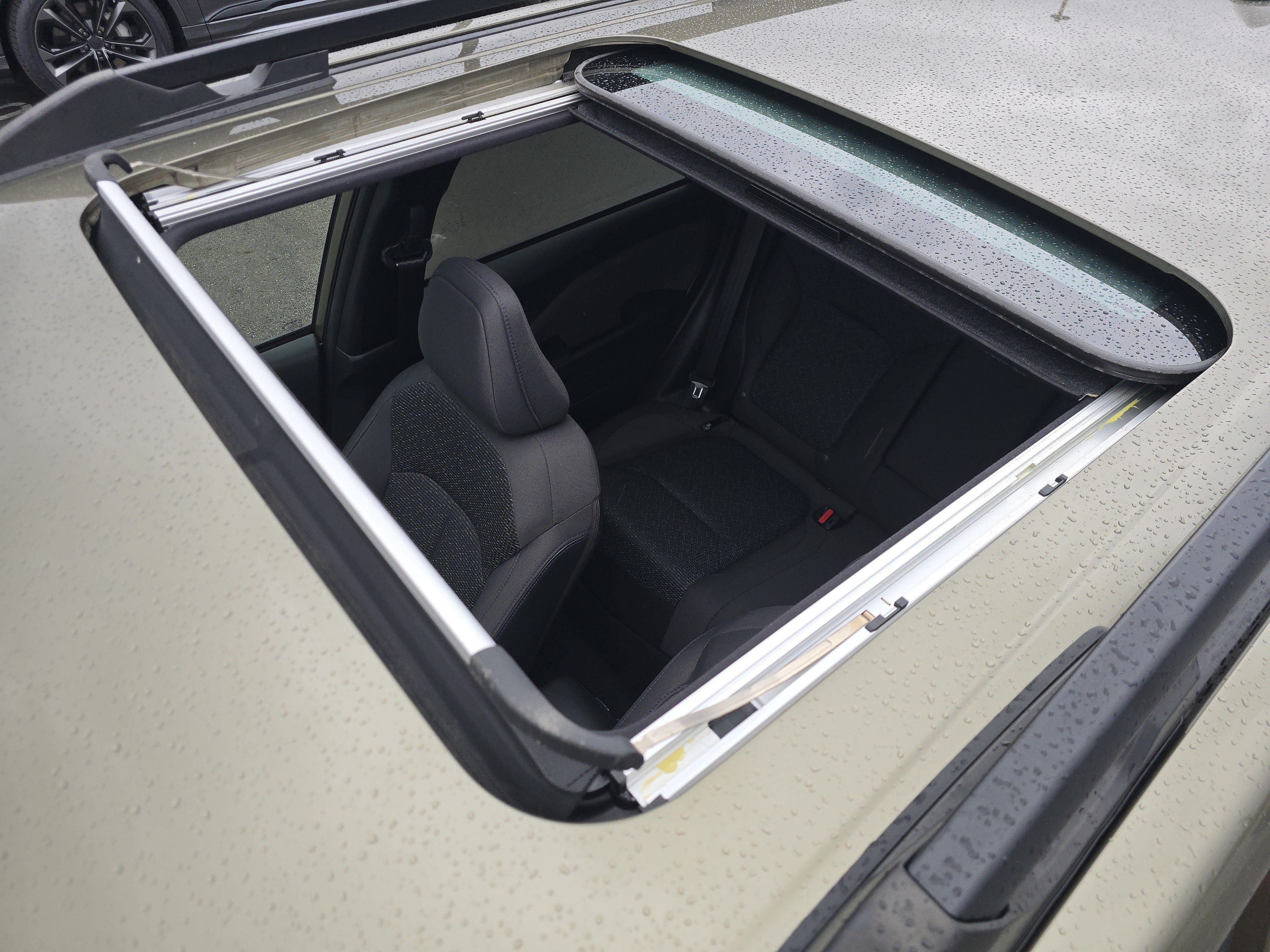 Certified 2025 Subaru Forester Premium AWD/4WD image 9