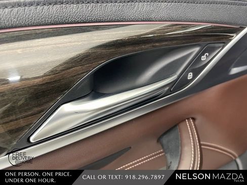 Used 2017 BMW 540i image 18