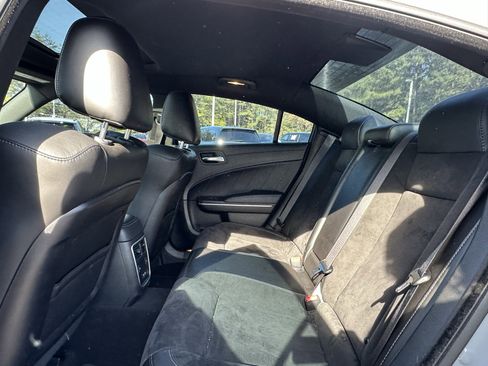Used 2022 Dodge Charger Scat Pack w/ Plus Group RWD image 9