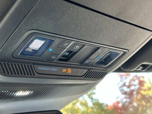 New 2026 Ford Explorer Platinum RWD image 34