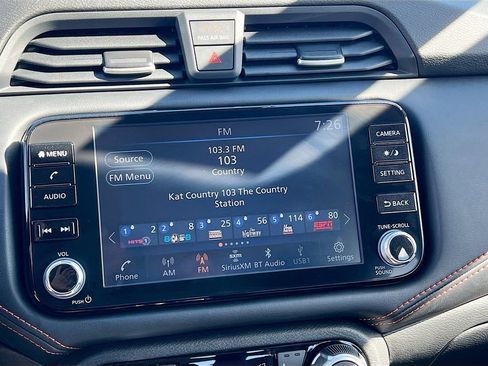 New 2025 Nissan Versa SR image 13