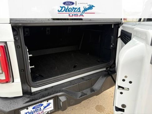 Certified 2025 Ford Bronco Outer Banks AWD/4WD image 5