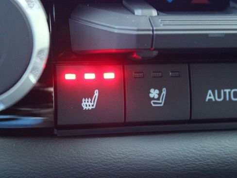 Used 2026 Toyota Sequoia Platinum w/ Tow Technology Package image 5