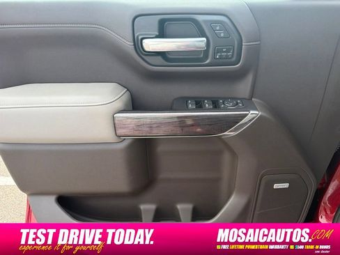 Used 2021 Chevrolet Silverado 1500 LTZ w/ Safety Package II AWD/4WD image 21