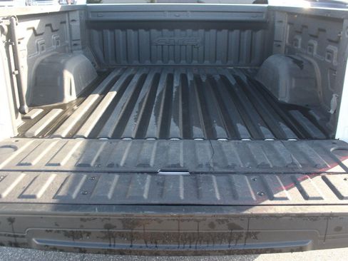 Used 2021 GMC Sierra 1500 AT4 w/ AT4 Value Package AWD/4WD image 12