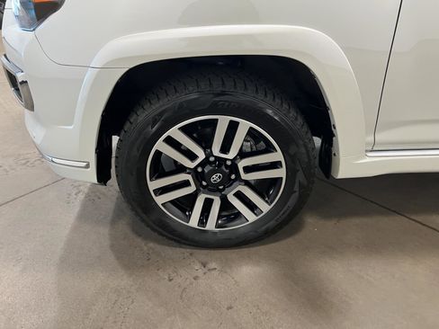 Used 2023 Toyota 4Runner Limited image 43