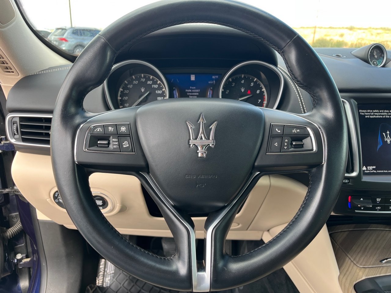 Used 2019 Maserati Levante GranLusso AWD/4WD image 18