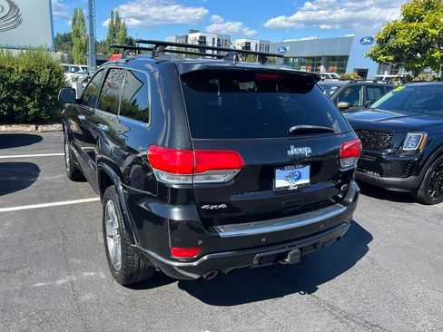 Used 2016 Jeep Grand Cherokee Overland AWD/4WD image 9