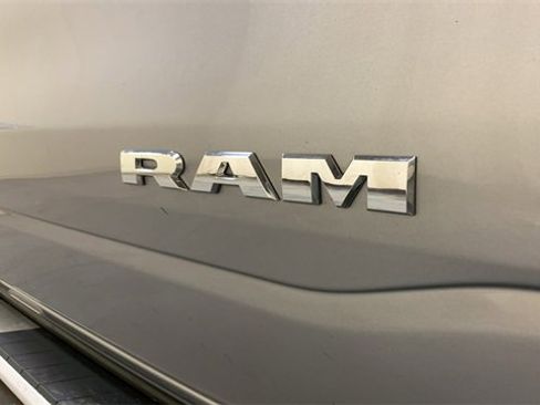 Used 2021 RAM 1500 Laramie image 11