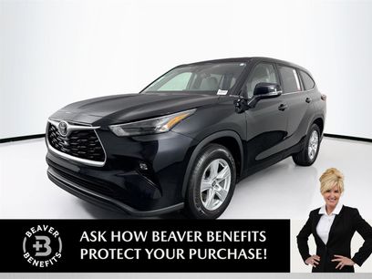 Used 2023 Toyota Highlander LE