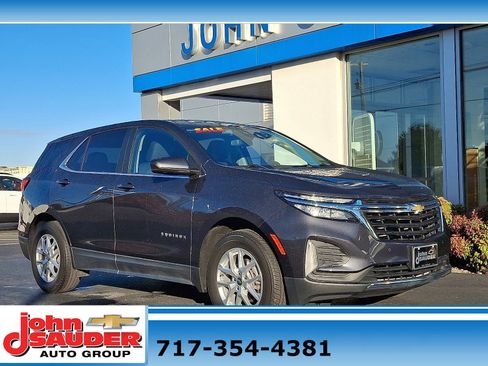 Used 2022 Chevrolet Equinox LT image 1