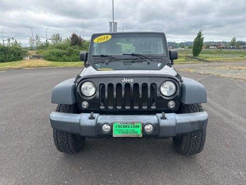 Used 2018 Jeep Wrangler Sport AWD/4WD image 2