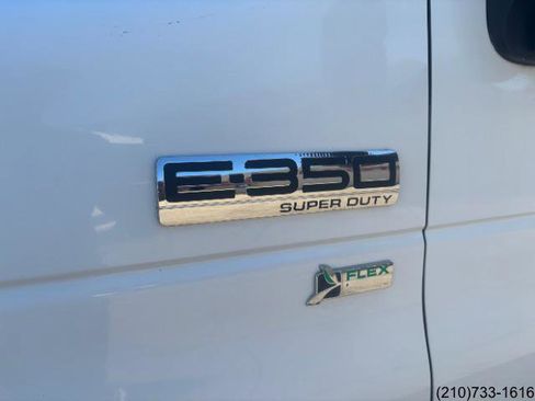 Used 2014 Ford E-350 and Econoline 350 Super Duty image 12