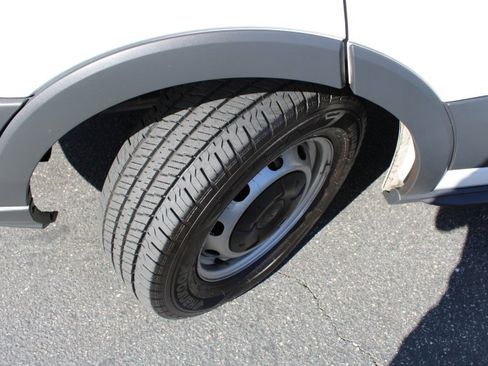 Used 2018 Ford Transit 150 130 Low Roof RWD image 20